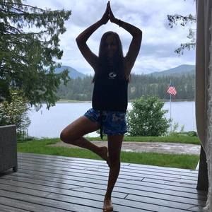 Meet your Posher, Rowan